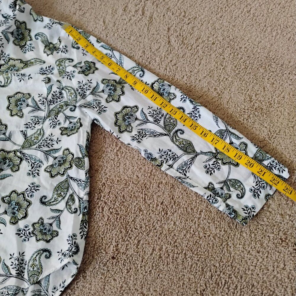 Jones New York Floral Button-Up Blouse, Medium - Picture 8 of 8